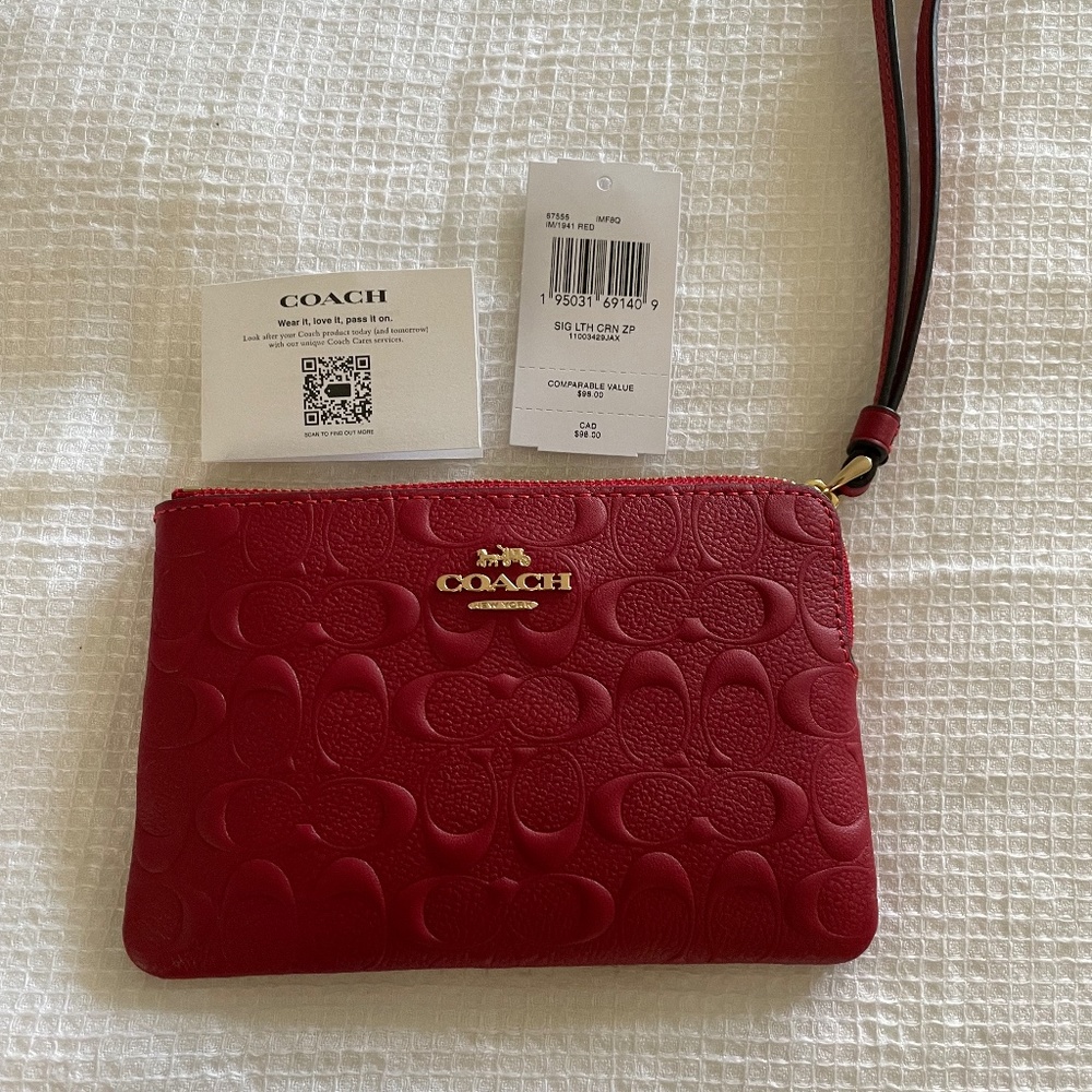 Coach wristlet wallet